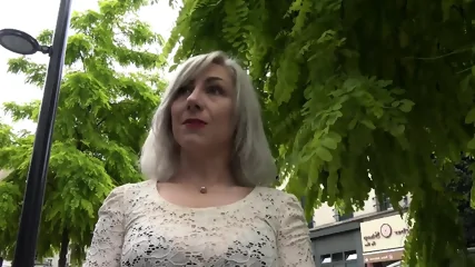 Why Does Stepmom Let Own Son Do This To Her Mouth? - Video Porno Gratuite HD | Jeux de Rue