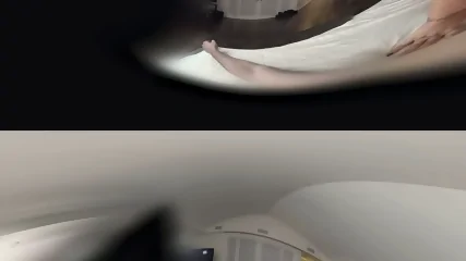 Romi Rain VR Date