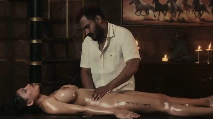 Ayurvedic Massage (2026) UNRATED Resmi Nair Hindi Hot Short Film - Video Porno Gratuite HD | Jeux de Rue