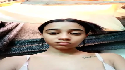 Zoe Sweett18 MasturbÃ¡ndose