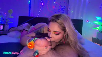 Deepthroat Rave Bunny Gets Both Holes Filled With Creampie - Video Porno Gratuite HD | Jeux de Rue