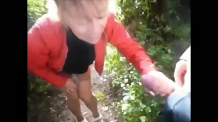 Offerte en partouze par son mari en plein nature - Videos Film X Poilue Francais Gratuites HD | Jeux de Rue