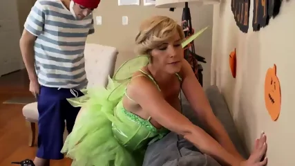 Threesome with stepmom and stepsis - Video Porno Gratuite HD | Jeux de Rue