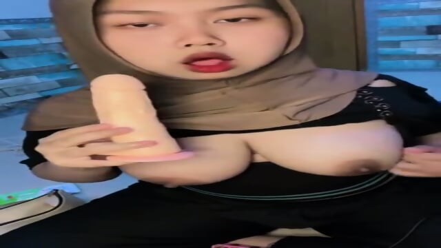 Lyora 1 Hijab Tobrut Colmek - Massage Porno en HD | Jeux de Rue