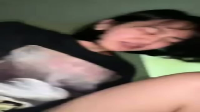 Sabik sa kantot si komare beginilah kaluw pertama Kali orgasmed