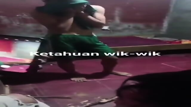Ketahuan ngewe sama warga - Videos Film Porno Ebony Gratuite Gratuites HD | Jeux de Rue