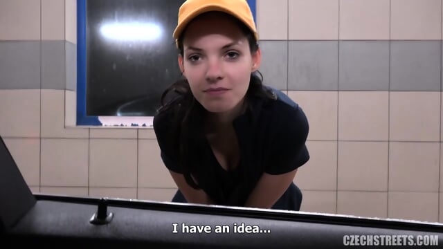 Anne In A Service Station - Video Porno Gratuite HD | Jeux de Rue