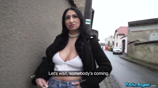 French Beurette/arab Didi Zerati Fucked For Cash - Videos Film X Pov Gratuite Gratuites HD | Jeux de Rue