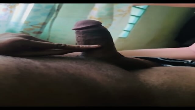 Girlfriend Ka Pyaar Bhara Blowjob Bathroom Mein